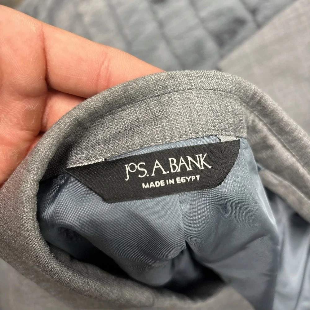 Jos A Bank Signature Collection Grey Wool Glen Check Blazer Sport Coat 43 Long